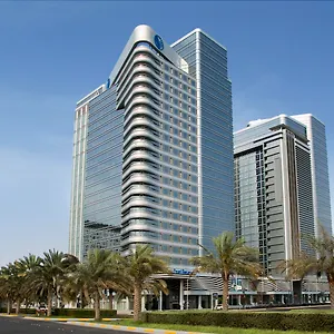 **** מלון Pearl Rotana Capital Centre איחוד האמירויות הערביות