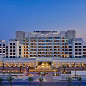Üdülőközpont Hilton Yas Island Abu Dzabi