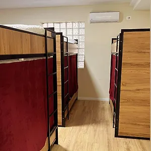  Hostel Chilli Arnavutluk