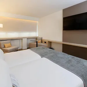 **** Hotel Tulip Delfos Andorra